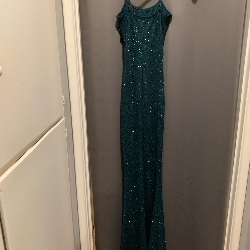 Windsor Emerald  Maxi Dress - Picture 2 of 8